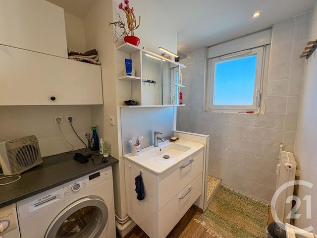 Appartement F4 à vendre - 4 pièces - 71.82 m2 - TARARE - 69 - RHONE-ALPES - Century 21 Coquillat Immobilier