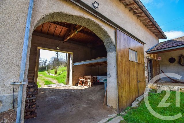 maison à vendre - 5 pièces - 142.8 m2 - CHAMBOST LONGESSAIGNE - 69 - RHONE-ALPES - Century 21 Coquillat Immobilier