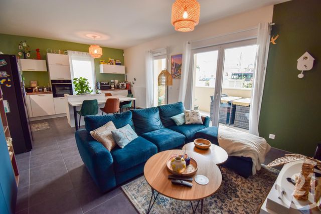 Appartement F4 à vendre - 4 pièces - 79.53 m2 - TARARE - 69 - RHONE-ALPES - Century 21 Coquillat Immobilier