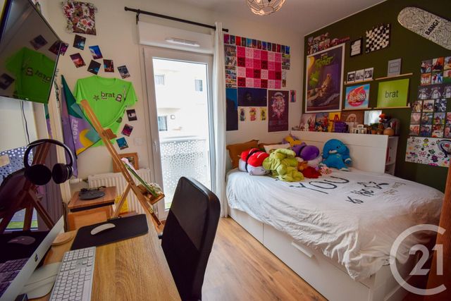 Appartement F4 à vendre - 4 pièces - 79.53 m2 - TARARE - 69 - RHONE-ALPES - Century 21 Coquillat Immobilier