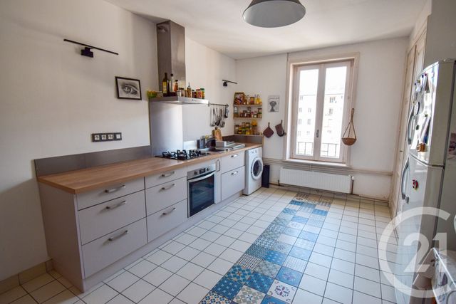 Appartement F5 à vendre - 5 pièces - 100.94 m2 - TARARE - 69 - RHONE-ALPES - Century 21 Coquillat Immobilier