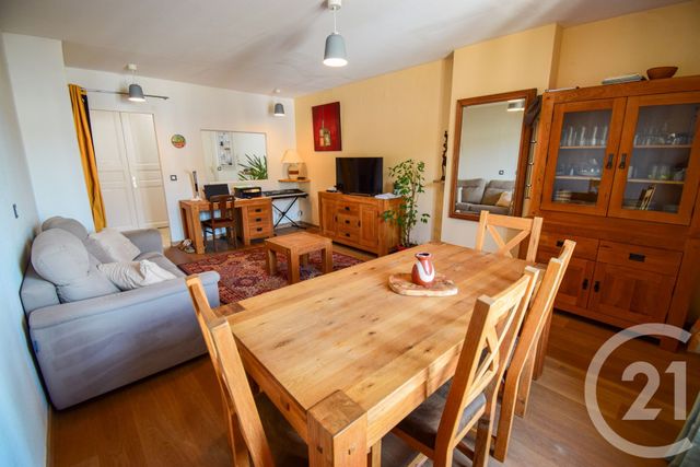 Appartement F5 à vendre - 5 pièces - 100.94 m2 - TARARE - 69 - RHONE-ALPES - Century 21 Coquillat Immobilier