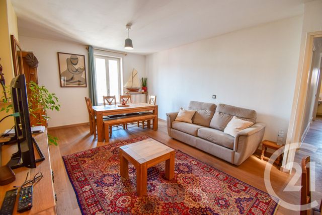 Appartement F5 à vendre - 5 pièces - 100.94 m2 - TARARE - 69 - RHONE-ALPES - Century 21 Coquillat Immobilier