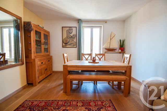 Appartement F5 à vendre - 5 pièces - 100.94 m2 - TARARE - 69 - RHONE-ALPES - Century 21 Coquillat Immobilier