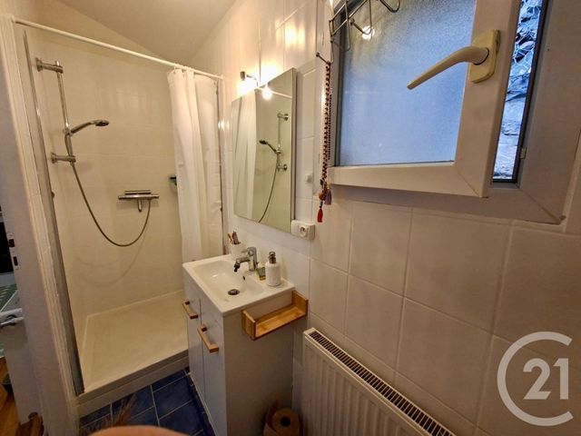 Appartement F2 à louer - 2 pièces - 39.5 m2 - TARARE - 69 - RHONE-ALPES - Century 21 Coquillat Immobilier