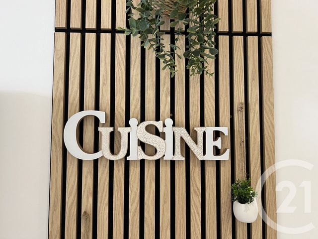 Appartement F2 à louer - 2 pièces - 28.29 m2 - TARARE - 69 - RHONE-ALPES - Century 21 Coquillat Immobilier