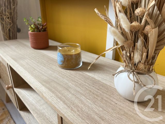 Appartement F2 à louer - 2 pièces - 28.29 m2 - TARARE - 69 - RHONE-ALPES - Century 21 Coquillat Immobilier