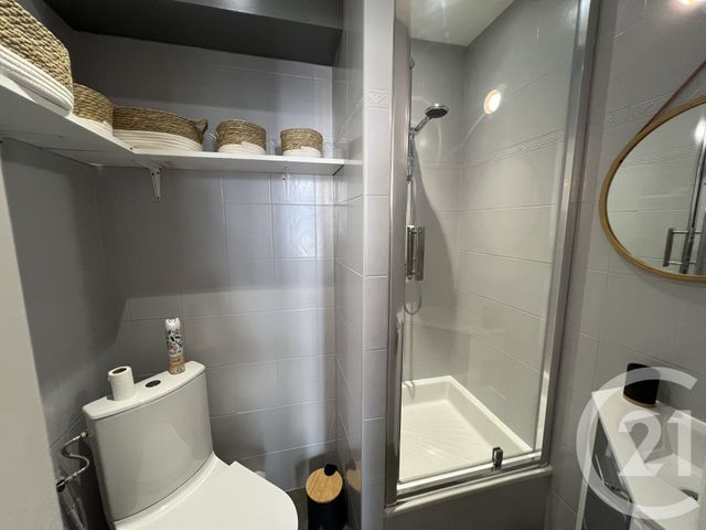 Appartement F2 à louer - 2 pièces - 28.29 m2 - TARARE - 69 - RHONE-ALPES - Century 21 Coquillat Immobilier