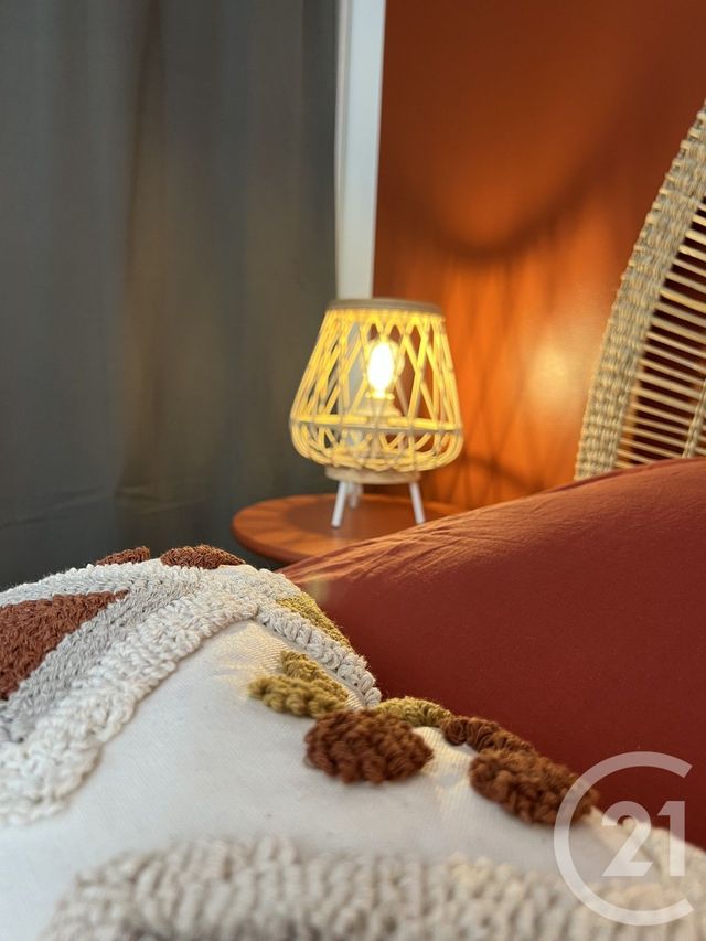 Appartement F2 à louer - 2 pièces - 28.29 m2 - TARARE - 69 - RHONE-ALPES - Century 21 Coquillat Immobilier