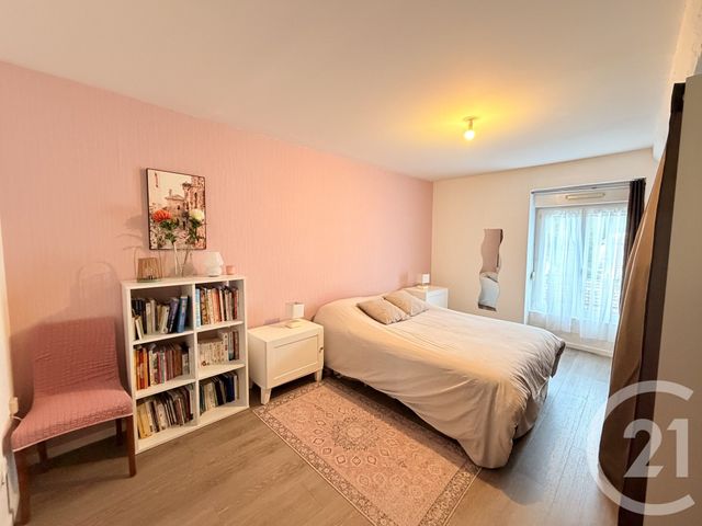 Appartement F3 à louer - 3 pièces - 59.53 m2 - TARARE - 69 - RHONE-ALPES - Century 21 Coquillat Immobilier