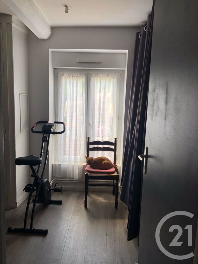 Appartement F3 à louer - 3 pièces - 59.53 m2 - TARARE - 69 - RHONE-ALPES - Century 21 Coquillat Immobilier