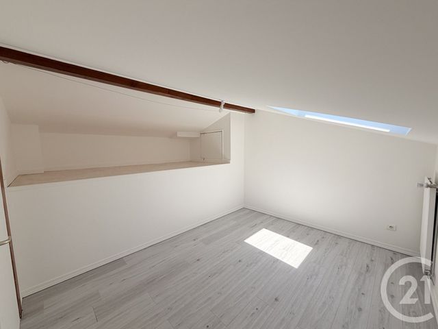 Appartement F4 à louer - 4 pièces - 67.25 m2 - PONTCHARRA SUR TURDINE - 69 - RHONE-ALPES - Century 21 Coquillat Immobilier