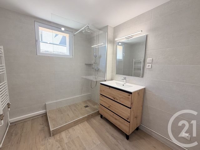 Appartement F4 à louer - 4 pièces - 67.25 m2 - PONTCHARRA SUR TURDINE - 69 - RHONE-ALPES - Century 21 Coquillat Immobilier