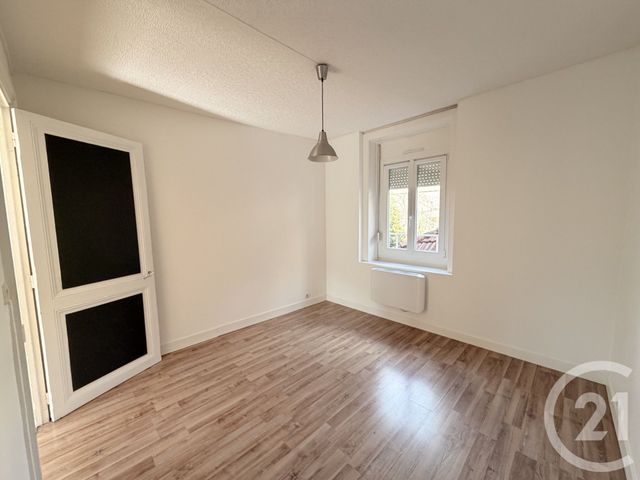 Appartement F3 à louer - 3 pièces - 56.69 m2 - TARARE - 69 - RHONE-ALPES - Century 21 Coquillat Immobilier