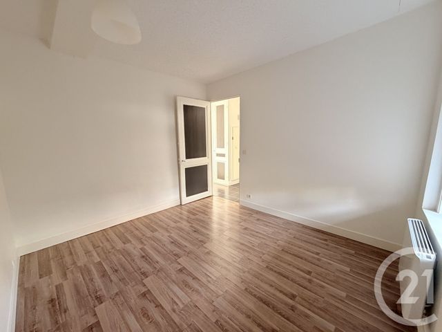Appartement F3 à louer - 3 pièces - 56.69 m2 - TARARE - 69 - RHONE-ALPES - Century 21 Coquillat Immobilier