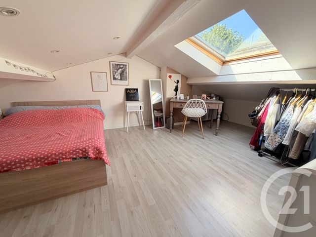 maison à louer - 5 pièces - 88.76 m2 - ST MARCEL L ECLAIRE - 69 - RHONE-ALPES - Century 21 Coquillat Immobilier