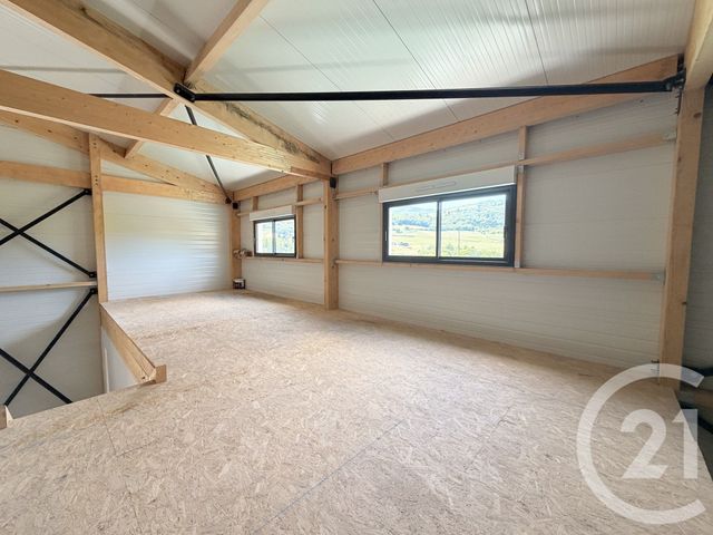 Appartement Local à louer - 2 pièces - 180.0 m2 - LETRA - 69 - RHONE-ALPES - Century 21 Coquillat Immobilier