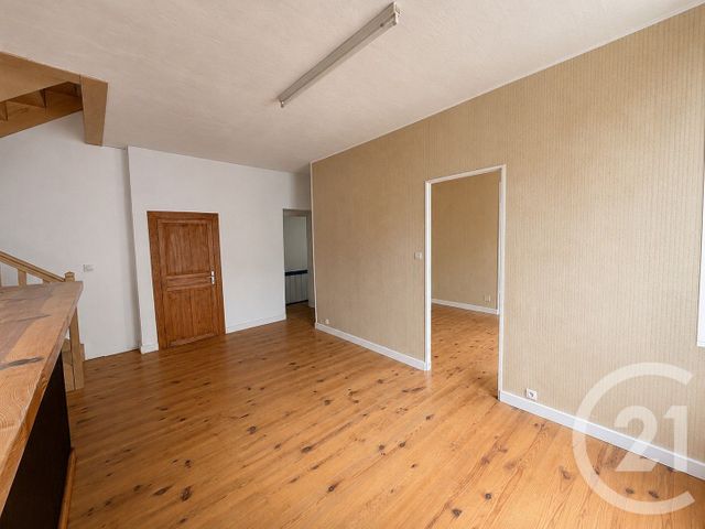 Appartement Duplex à louer - 4 pièces - 88.66 m2 - TARARE - 69 - RHONE-ALPES - Century 21 Coquillat Immobilier