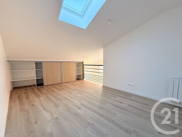 maison à louer - 4 pièces - 89.89 m2 - DAREIZE - 69 - RHONE-ALPES - Century 21 Coquillat Immobilier
