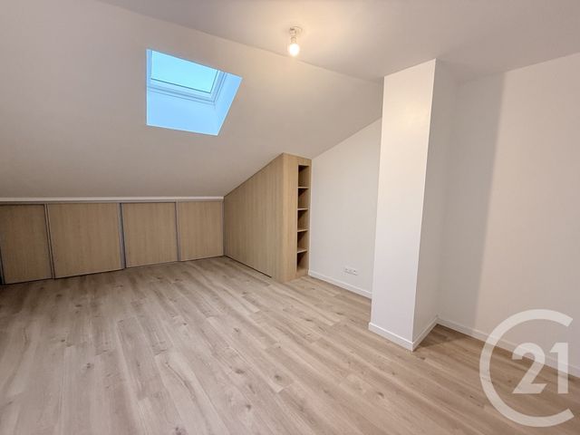 maison à louer - 4 pièces - 89.89 m2 - DAREIZE - 69 - RHONE-ALPES - Century 21 Coquillat Immobilier