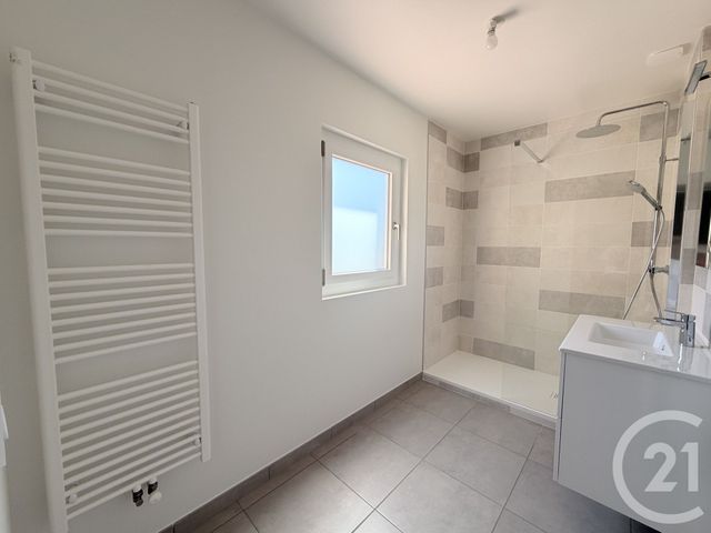 Appartement Duplex à louer - 3 pièces - 52.84 m2 - TARARE - 69 - RHONE-ALPES - Century 21 Coquillat Immobilier