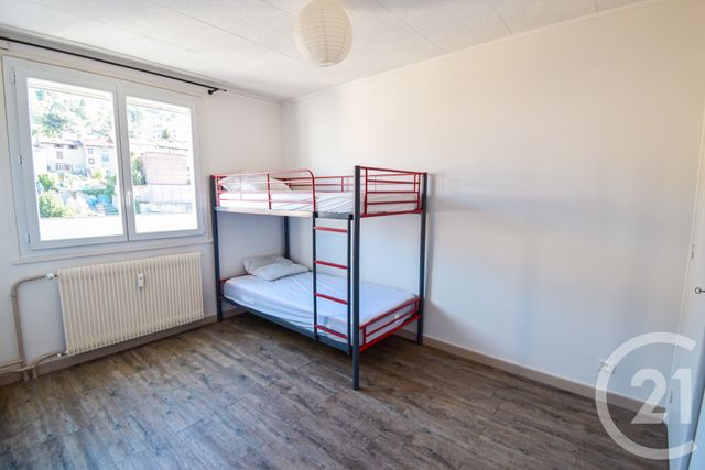 Appartement T3 à vendre - 3 pièces - 59.54 m2 - TARARE - 69 - RHONE-ALPES - Century 21 Coquillat Immobilier