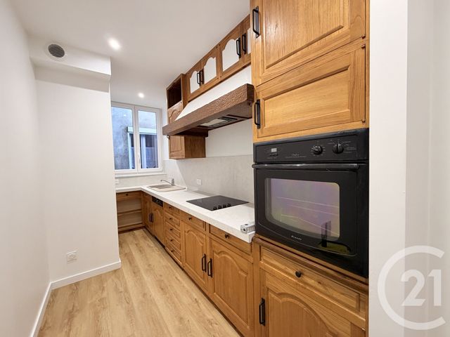 Appartement F3 à louer - 3 pièces - 57.02 m2 - TARARE - 69 - RHONE-ALPES - Century 21 Coquillat Immobilier