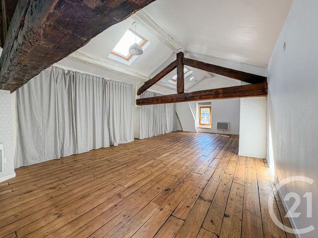 Appartement Triplex à vendre - 3 pièces - 106.57 m2 - TARARE - 69 - RHONE-ALPES - Century 21 Coquillat Immobilier