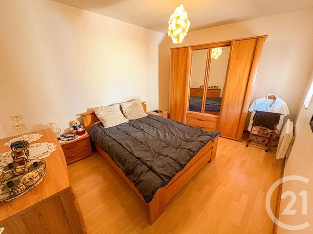 Appartement F3 à vendre - 3 pièces - 71.61 m2 - ST GEORGES DE RENEINS - 69 - RHONE-ALPES - Century 21 Coquillat Immobilier