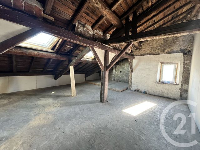 Appartement F4 à vendre - 4 pièces - 96.82 m2 - TARARE - 69 - RHONE-ALPES - Century 21 Coquillat Immobilier