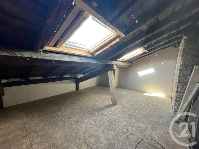 Appartement F3 à vendre - 3 pièces - 71.0 m2 - TARARE - 69 - RHONE-ALPES - Century 21 Coquillat Immobilier