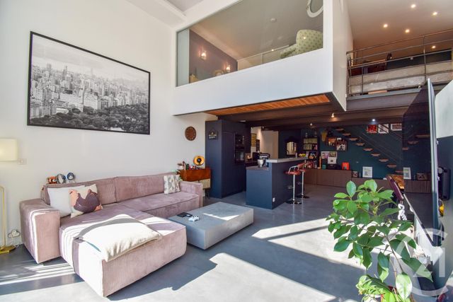 Afficher la photo en grand Appartement Duplex à vendre - 4 pièces - 135.0 m2 - TARARE - 69 - RHONE-ALPES - Century 21 Coquillat Immobilier