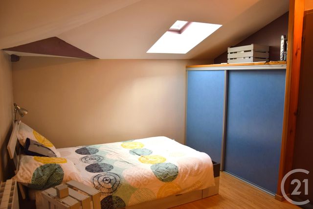 Afficher la photo en grand Appartement F3 bis à vendre - 5 pièces - 63.27 m2 - LENTILLY - 69 - RHONE-ALPES - Century 21 Coquillat Immobilier