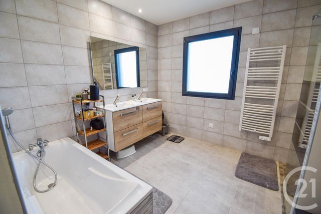 Afficher la photo en grand maison à vendre - 5 pièces - 147.05 m2 - ST SYMPHORIEN DE LAY - 42 - RHONE-ALPES - Century 21 Coquillat Immobilier