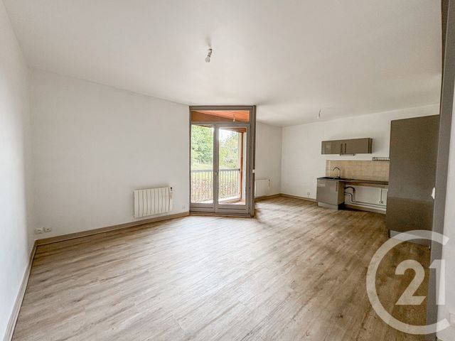 Appartement F4 à vendre - 3 pièces - 98.4 m2 - AMPLEPUIS - 69 - RHONE-ALPES - Century 21 Coquillat Immobilier