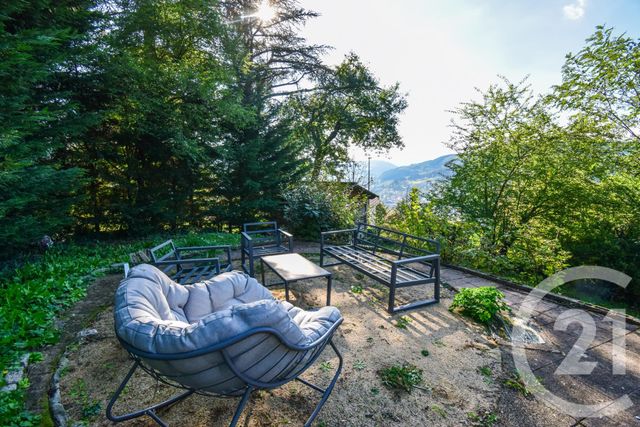 Appartement F6 à vendre - 7 pièces - 170.7 m2 - TARARE - 69 - RHONE-ALPES - Century 21 Coquillat Immobilier