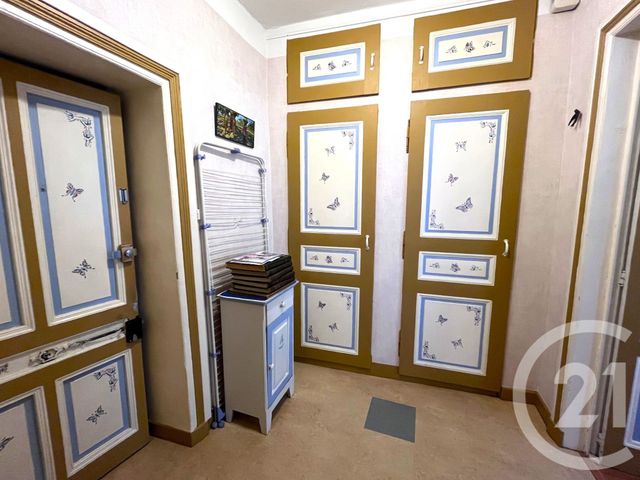 Appartement F2 bis à vendre - 2 pièces - 61.0 m2 - TARARE - 69 - RHONE-ALPES - Century 21 Coquillat Immobilier