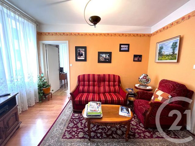 Appartement F2 bis à vendre - 2 pièces - 61.0 m2 - TARARE - 69 - RHONE-ALPES - Century 21 Coquillat Immobilier