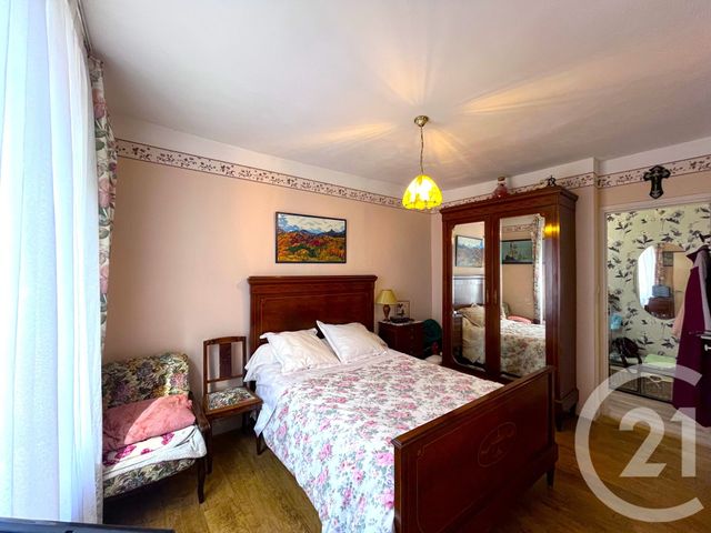 Appartement F2 bis à vendre - 2 pièces - 61.0 m2 - TARARE - 69 - RHONE-ALPES - Century 21 Coquillat Immobilier