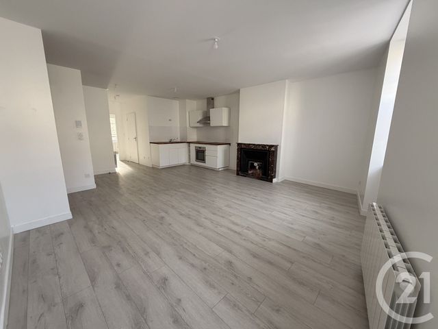 Appartement F2 à louer - 2 pièces - 48.1 m2 - TARARE - 69 - RHONE-ALPES - Century 21 Coquillat Immobilier