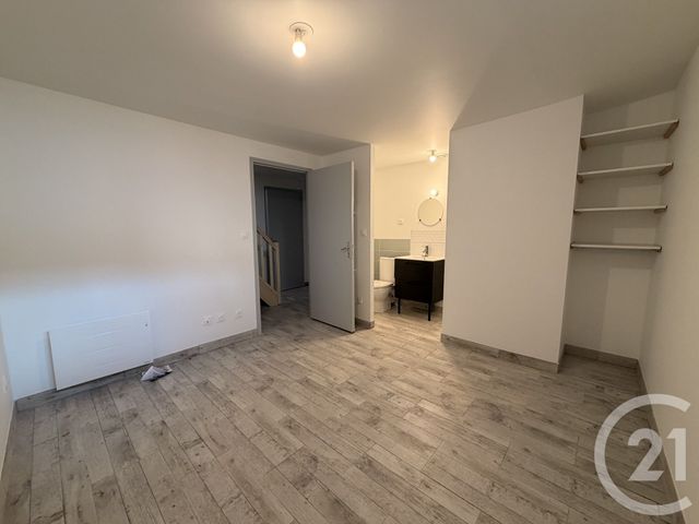 maison à louer - 3 pièces - 62.91 m2 - PANISSIERES - 42 - RHONE-ALPES - Century 21 Coquillat Immobilier