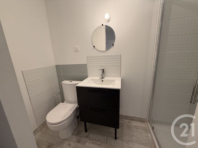 maison à louer - 3 pièces - 62.91 m2 - PANISSIERES - 42 - RHONE-ALPES - Century 21 Coquillat Immobilier