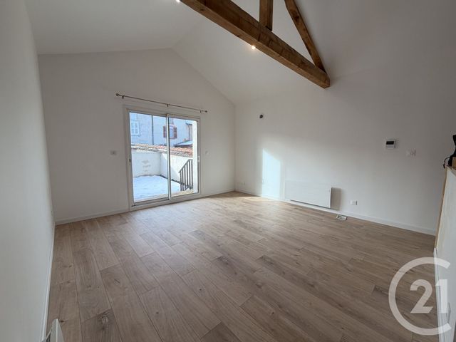 maison à louer - 3 pièces - 62.91 m2 - PANISSIERES - 42 - RHONE-ALPES - Century 21 Coquillat Immobilier