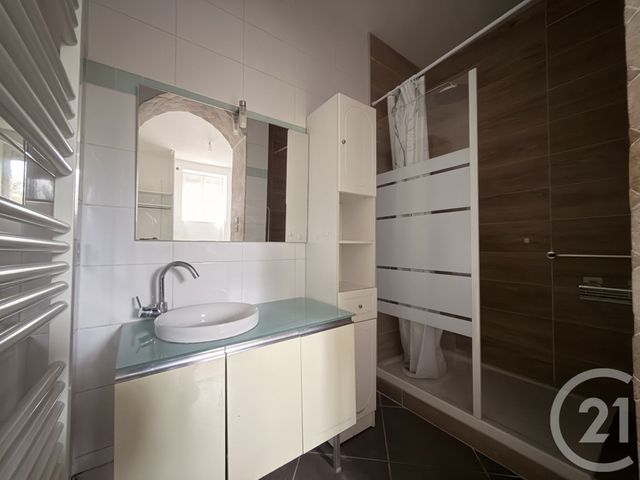 Appartement F3 à louer - 3 pièces - 60.0 m2 - PONTCHARRA SUR TURDINE - 69 - RHONE-ALPES - Century 21 Coquillat Immobilier